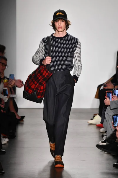 New York New York February Model Walk Runway Todd Snyder — 스톡 사진