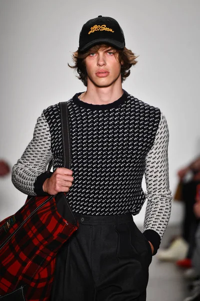 New York New York February Model Walk Runway Todd Snyder — 스톡 사진