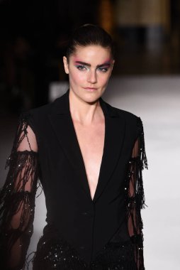 New York Moda Haftası 'nda Christian Siriano için bir model podyumda yürüyor: The Shows 07 Eylül 2019, New York City, New York. 