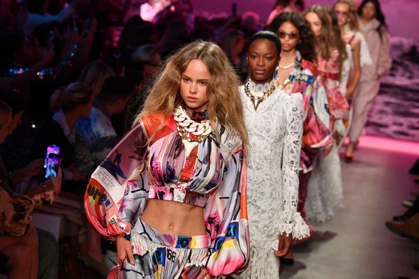 New York New York September Models Walk Runway Finale Zimmermann — Stock Photo, Image