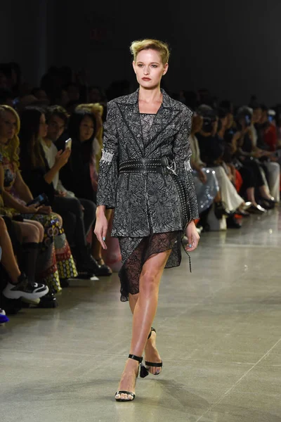 New York New York September Model Walks Runway Taoray Wang — Stock Photo, Image