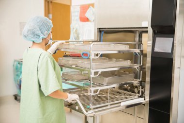 Tıbbi Araçlar temizlik kadın