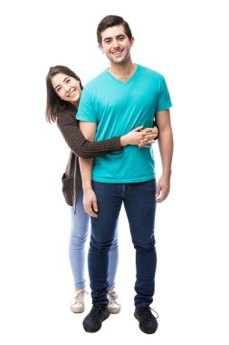 Kadın kucaklama erkek