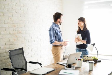 Ofiste konuşmak çözüm ortakları