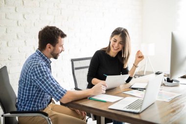 grafik tasarımcıları çalışma