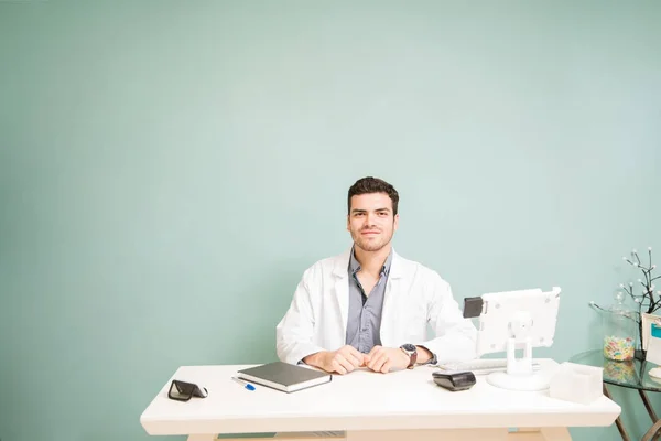 Pronto para marcar a sua consulta — Fotografia de Stock