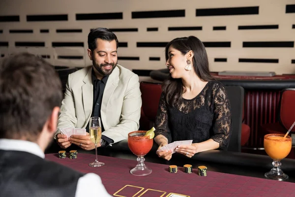 Attractive Young Latin Couple Showing Hand Having Fun Together Poker — Stock Photo, Image