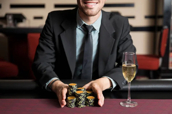 Closeup Confident Man Winning Hand Going All Poker Game Casino — Stock Photo, Image