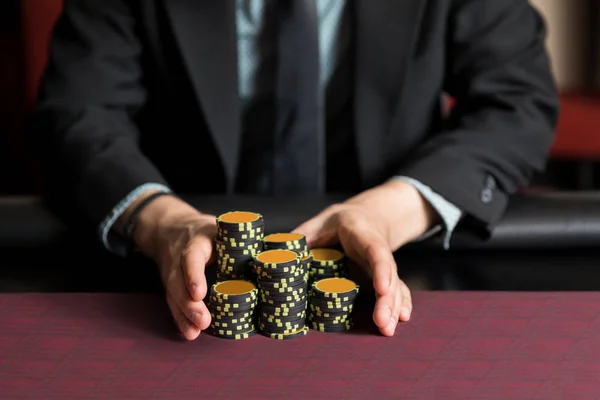 Closeup Man Playing Cards Poker Table Going All His Money — Stock Photo, Image