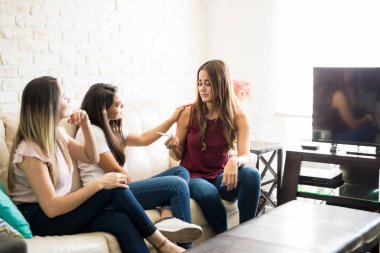 Hamilelik testi hakkında rahatlatıcı arkadaş