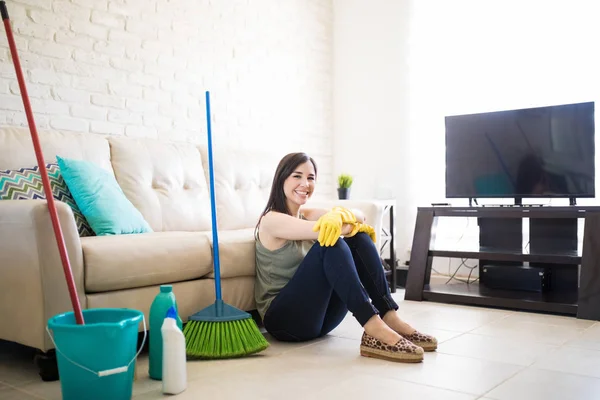 Adorable Young Woman Feeling Blessed Completing House Chores Sitting Living — Stock Photo, Image