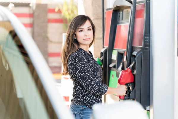 Side View Beautiful Caucasian Woman Holding Fuel Nozzle Self Service — 图库照片