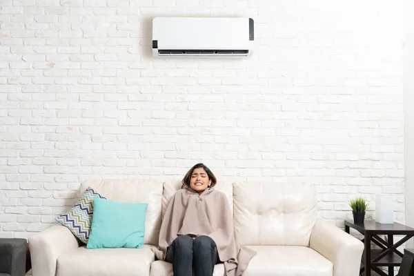 Hispanic Young Woman Feeling Cold While Sitting Sofa Living Room — Stock Photo, Image