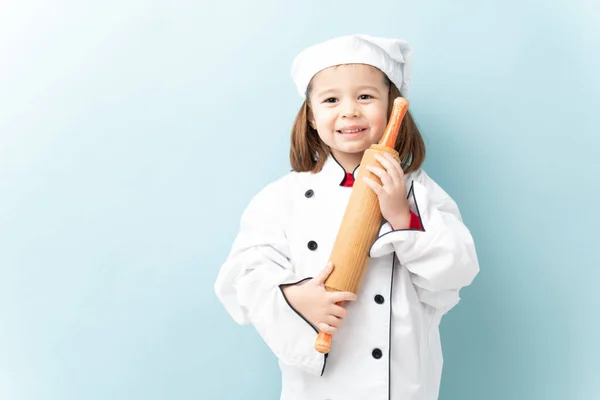 Portrait Beautiful Little Girl Dressed Chef Holding Rolling Pin Smiling — Stock Photo, Image