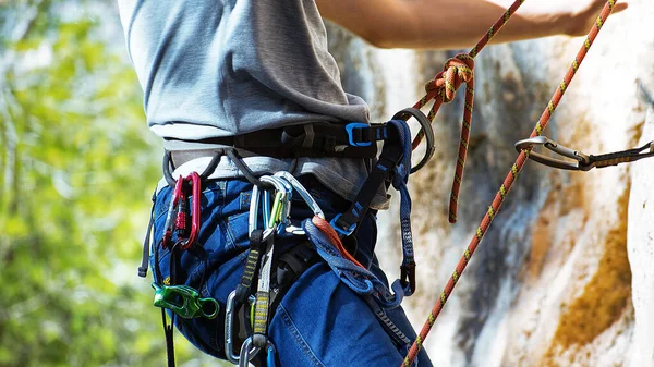 Deportista Escalando Montañas Actividad Física Campo Deportes Riesgosos Montañismo Escalada —  Fotos de Stock