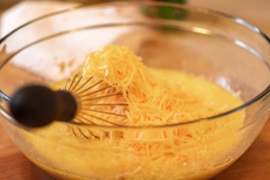 Peynir ve yumurta karışımı