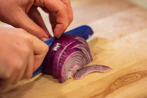 Kırmızı soğan mavi Blade