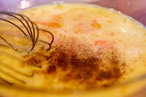 Tecrübeli yumurta karışımı