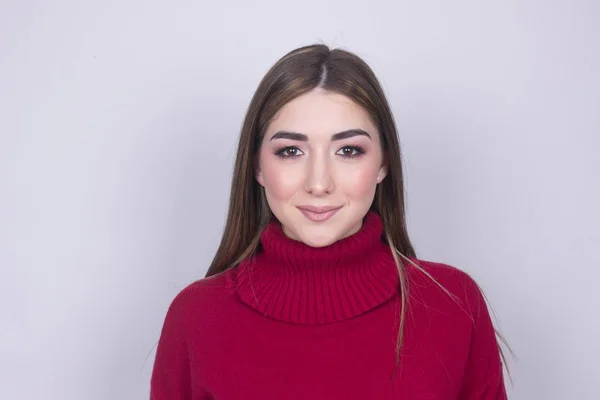 genç güzel kız beyaz izole