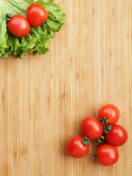 Cereja Tomates Tomates Fundos Madeira Imagem De Stock