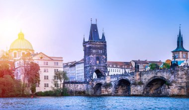 Prag Çek Cumhuriyeti 'nin başkentidir.