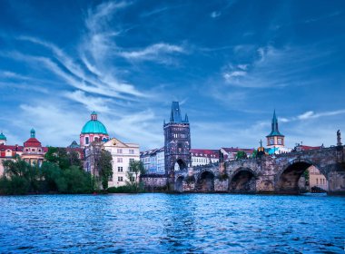Prag Çek Cumhuriyeti 'nin başkentidir.