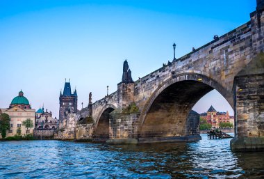 Prag Çek Cumhuriyeti 'nin başkentidir.