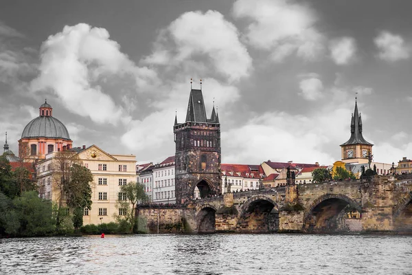 Praha je hlavním městem České republiky — Stock fotografie