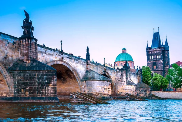 Praga é a capital da República Checa — Fotografia de Stock