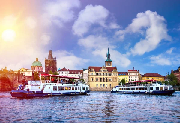 Prag Çek Cumhuriyeti 'nin başkentidir. — Stok fotoğraf