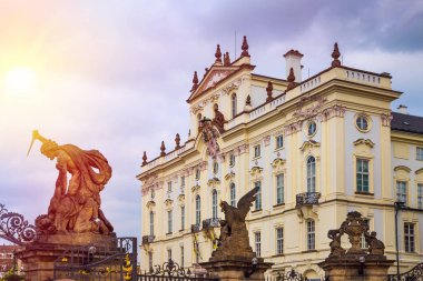 Prag Çek Cumhuriyeti 'nin başkentidir.
