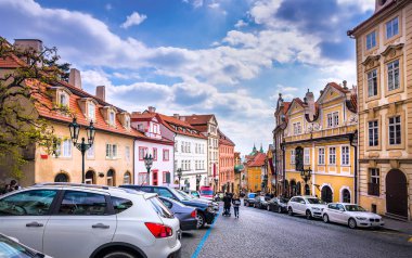 Prag Çek Cumhuriyeti 'nin başkentidir.