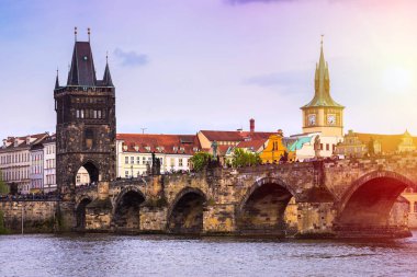 Prag Çek Cumhuriyeti 'nin başkentidir.