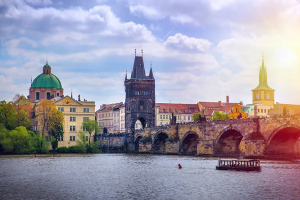 Prag Çek Cumhuriyeti 'nin başkentidir. — Stok fotoğraf