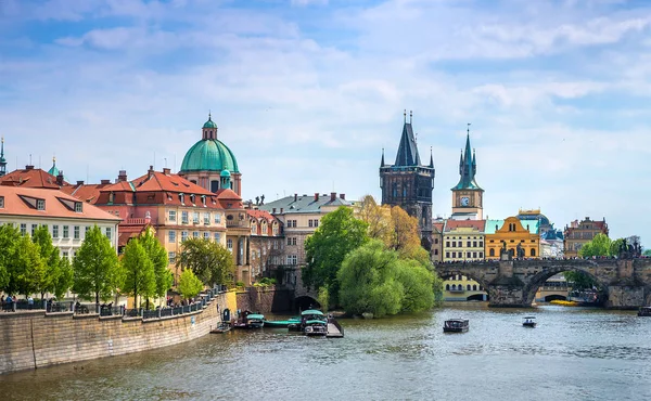 Praga jest stolicą Republiki Czeskiej — Zdjęcie stockowe