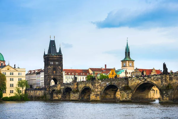 Praga é a capital da República Checa — Fotografia de Stock