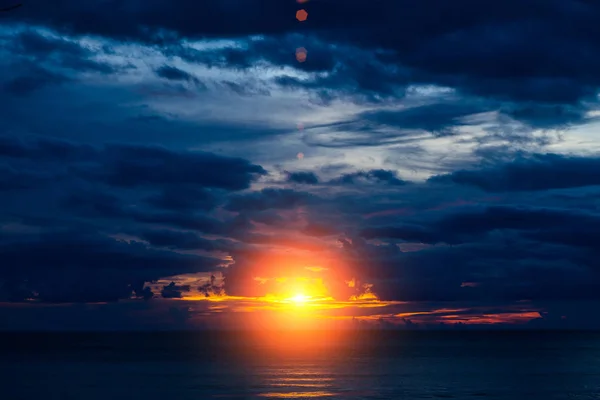 Seascape with sunset in Thailand — Stock Photo, Image