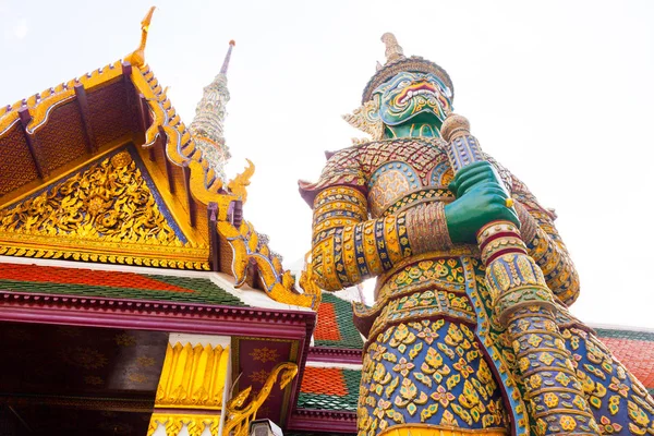 Guardián del demonio en Wat Phra Kaew — Foto de Stock