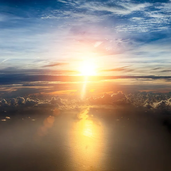 Schöner blauer Himmel — Stockfoto