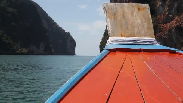 Viagem de barco para ilhas tropicais de Phuket — Vídeo de Stock