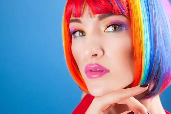 Woman wearing colorful wig — Stock Photo, Image