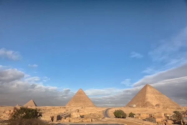 Egypten Kairo Giza Allmän Översikt Över Pyramiderna — Stockfoto