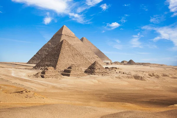 Egypt Káhira Giza Celkový Pohled Pyramidy — Stock fotografie