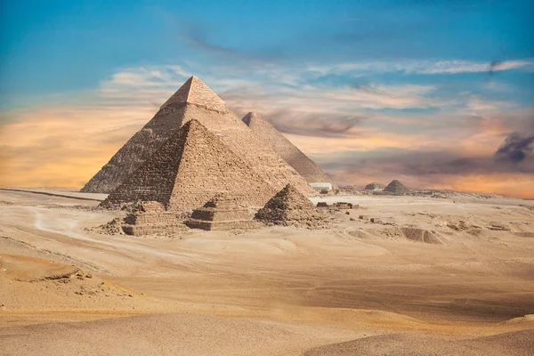 Egypten Kairo Giza Allmän Översikt Över Pyramiderna — Stockfoto