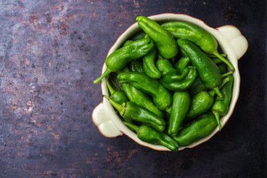 Ham yeşil biber jalapeno gizemli de padron geleneksel İspanyolca tapas