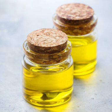 Güzellik ve kaplıca tedavisi için gerekli organik yağ