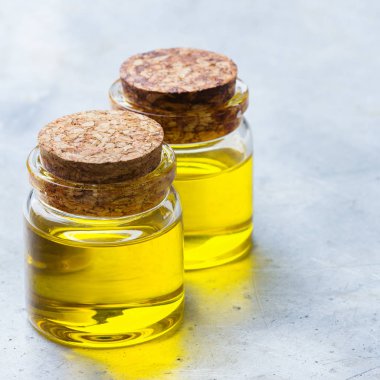 Güzellik ve kaplıca tedavisi için gerekli organik yağ