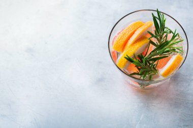 Greyfurt biberiye taze su Detoks içki kokteyl limonata infüzyon