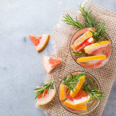 Greyfurt biberiye taze su Detoks içki kokteyl limonata infüzyon