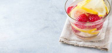 Limon kireç meyveleri taze infüzyon su Detoks içki kokteyl limonata